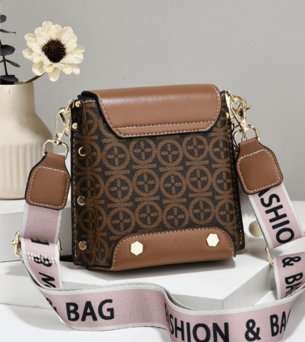Women's Plaid Crossbody Bag - Mini Shoulder Bag with Detachable Strap